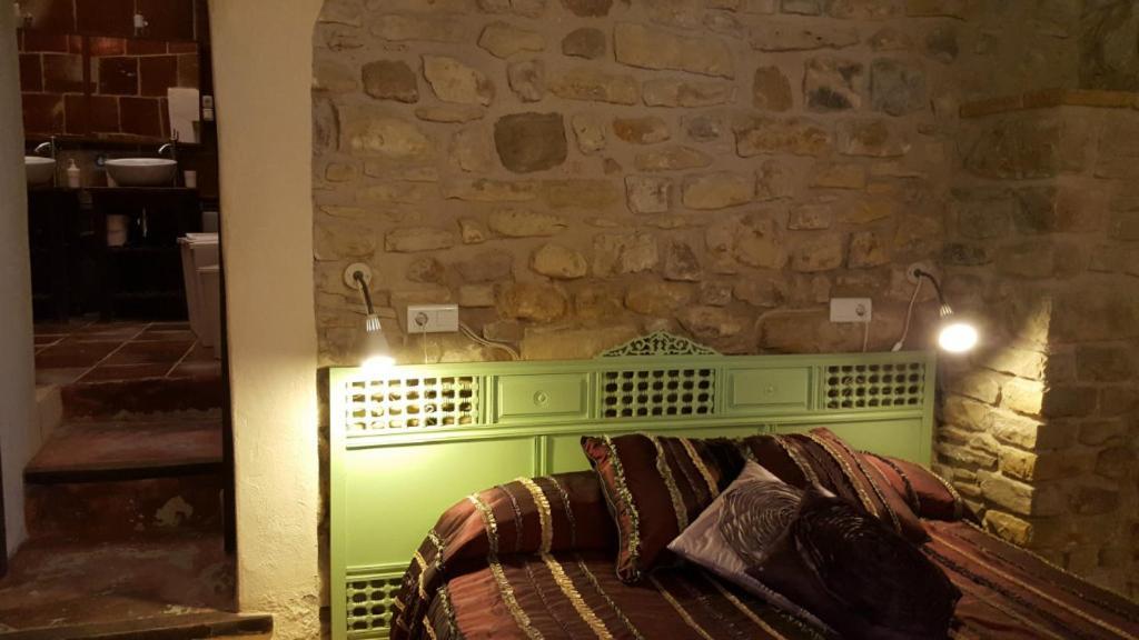 Les Cavallerisses Hostal Guialmons Exterior foto